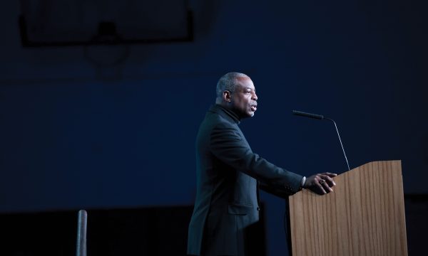 LeVar Burton encourages the next generation